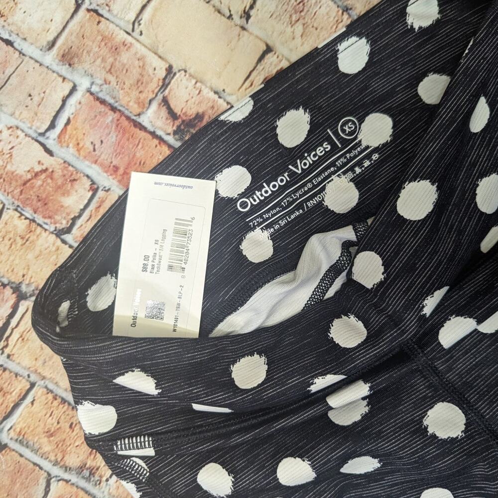 NWT Outdoor Voices polka dot TechSweat 3/4 legging size XS - Picture 6 of 6